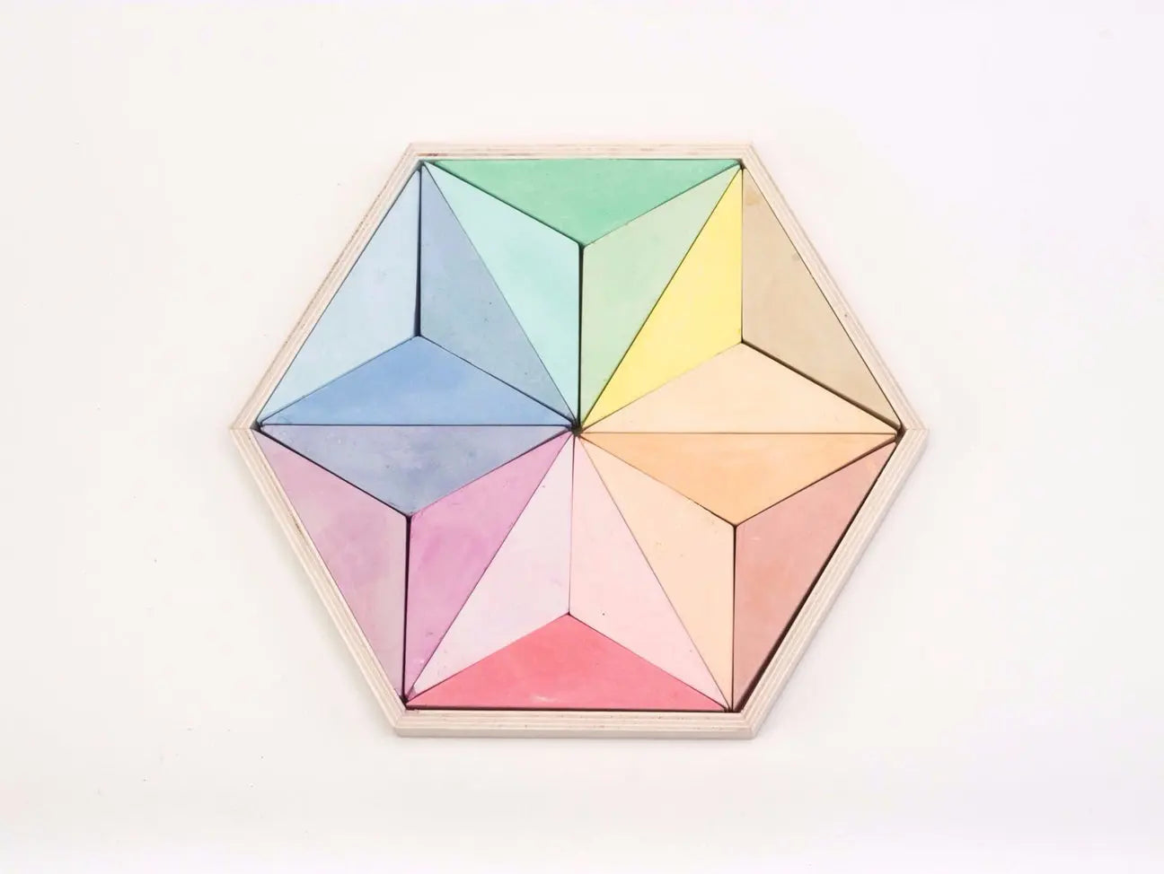 Colorful Chalk Set in Wooden Box, Endless Drawing Fun, 18 Pieces for Creative Kids  Fredericks and Mae   