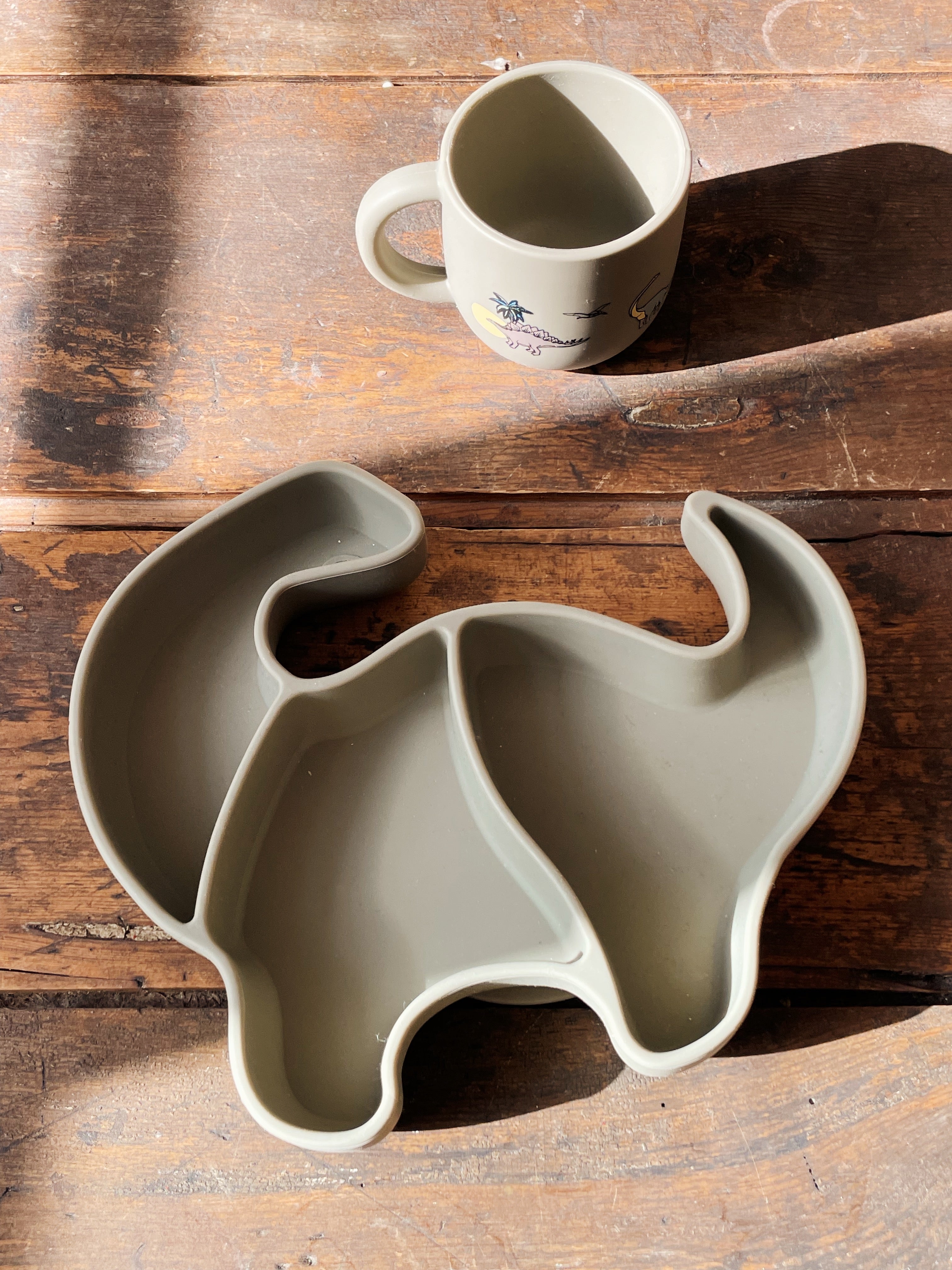 Silicone Dino Bowl & Cup  Konges Sløjd   