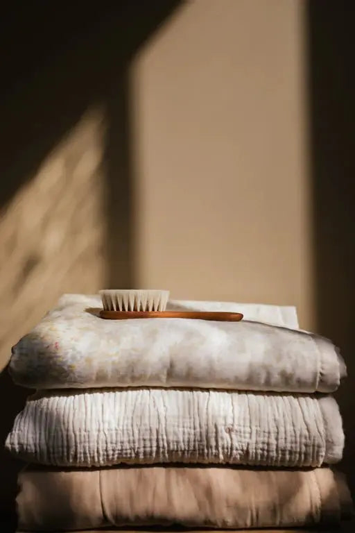 Handmade Flannel Dot Blanket, Embroidered Powder Dots, Cozy Throw, Nursery Decor, Dutch Crafted  an.nur   