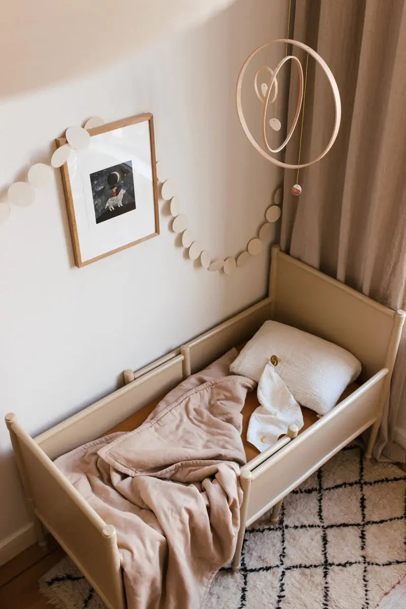 Mini Uni Blanket, Baby and Toddler Size, Soft and Warm, Secure and Snuggly, Nursery Must-Have  an.nur   