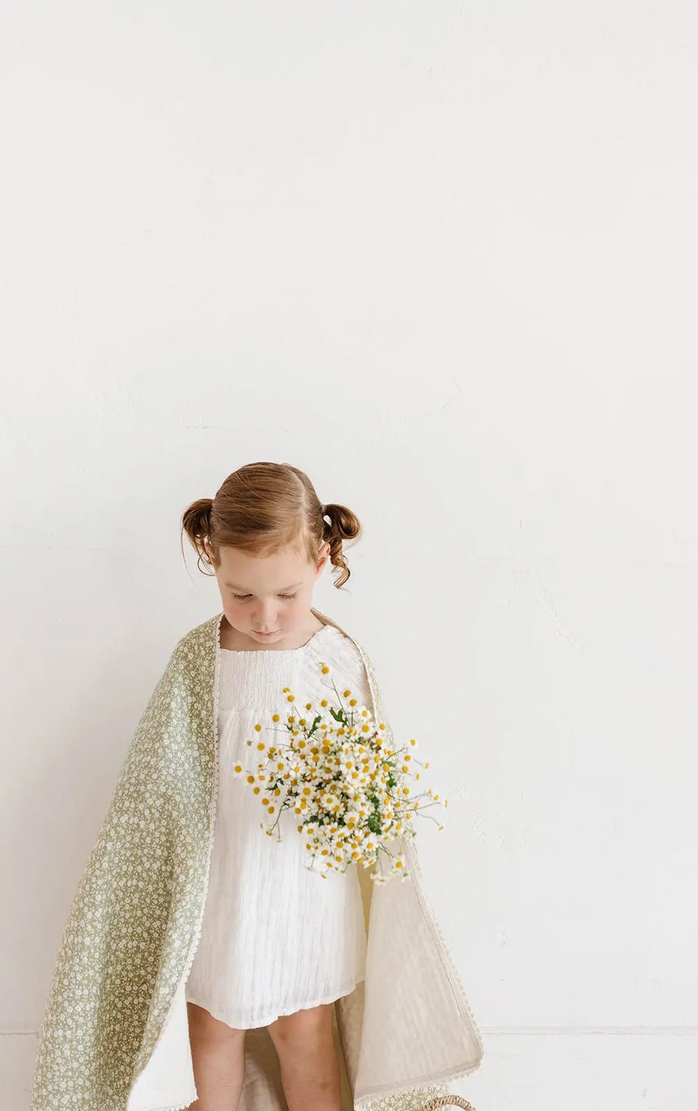 Muslin Blanket- Hearty, Cozy 4-Layered Blanket, Snug and Weighted Feel, Baby Blanket  Bloomere   