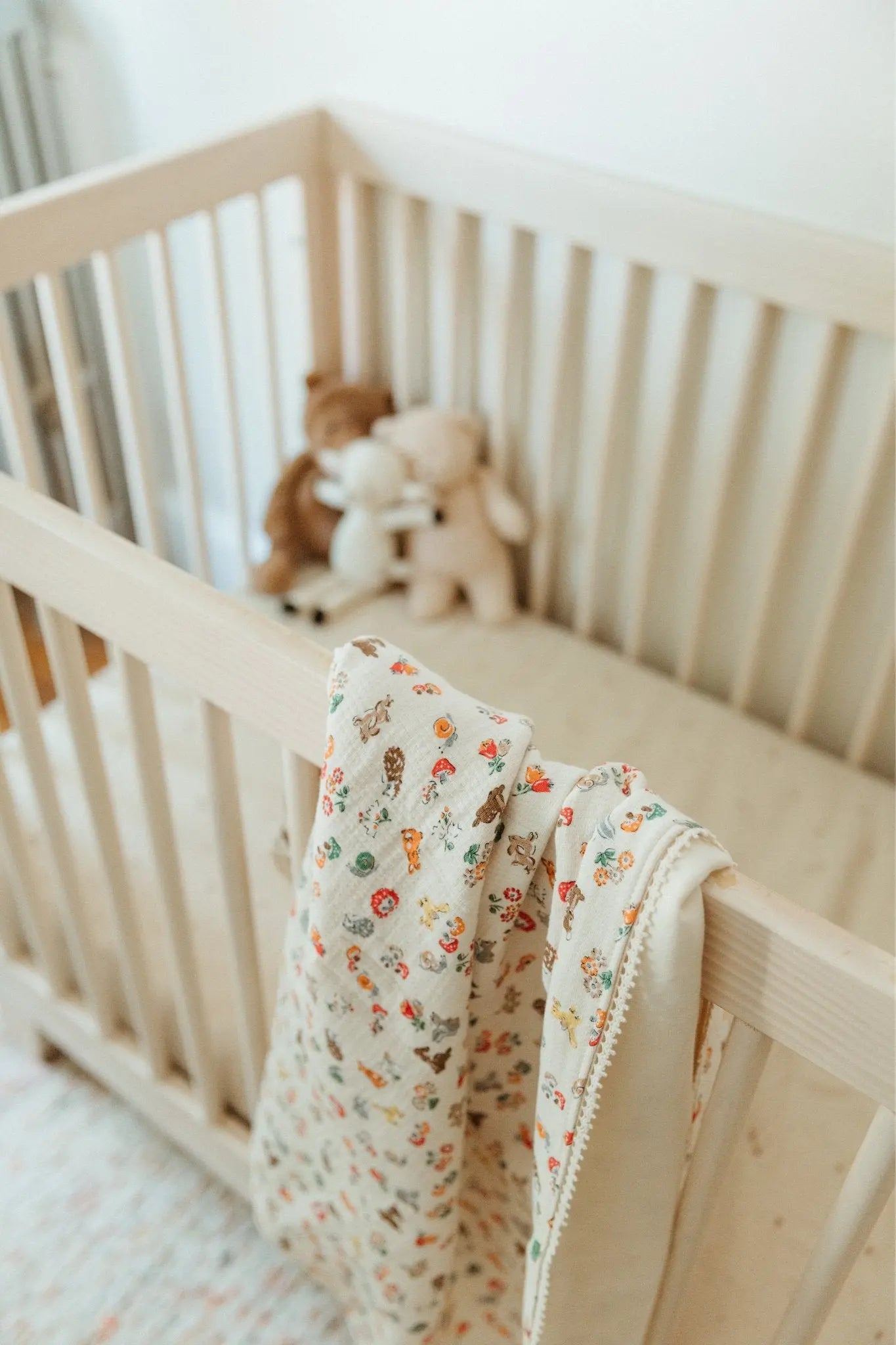 Muslin Blanket- Picnic Compact Roll-Up Design, Pad, Blanket, and Pillow in One  Bloomere   