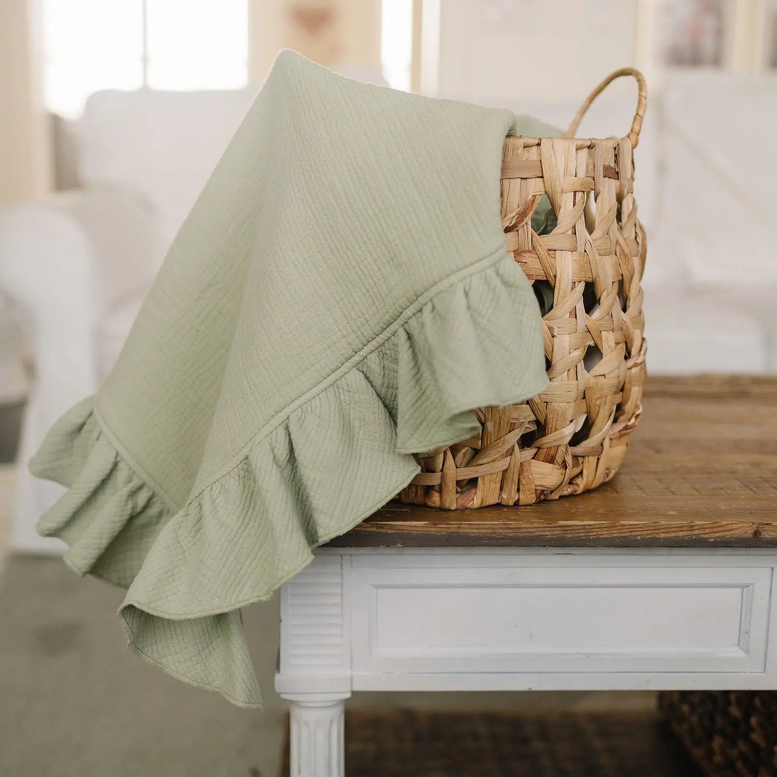 Olive Ruffle Blanket, Cozy and Stylish, Perfect for Long Car Rides, South Korean Made  Bloomere   