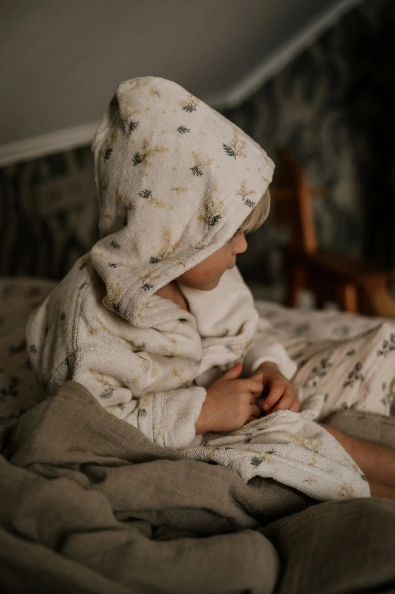 Terry Cloth Bathrobe, Soft and Quick-Drying, Comfy Spa Robe, Relax in Style  Garbo and Friends   