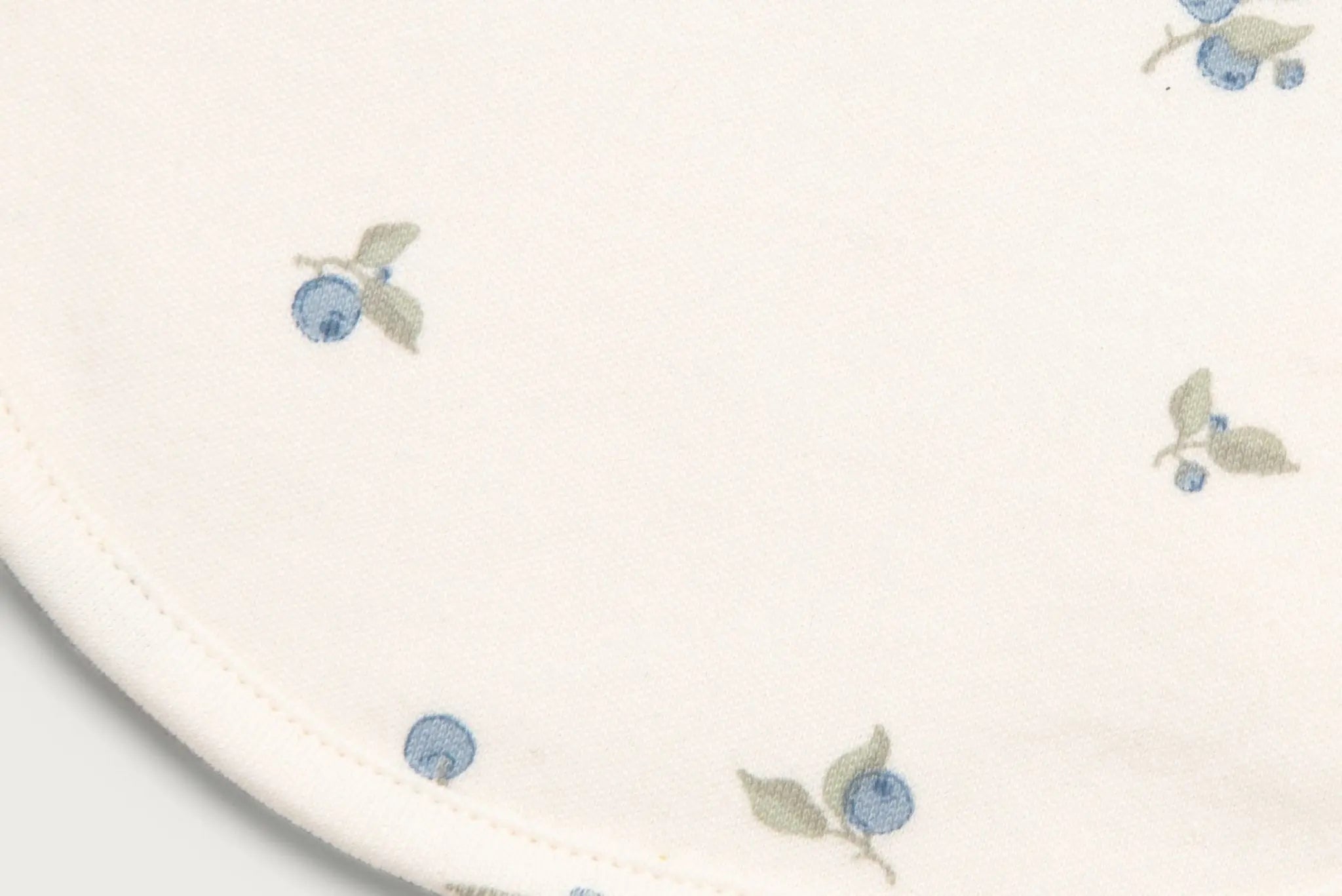 Jersey Bib, Delicate and Perfect, Made in Portugal, OEKO-TEX® 100 Certified  Garbo and Friends   