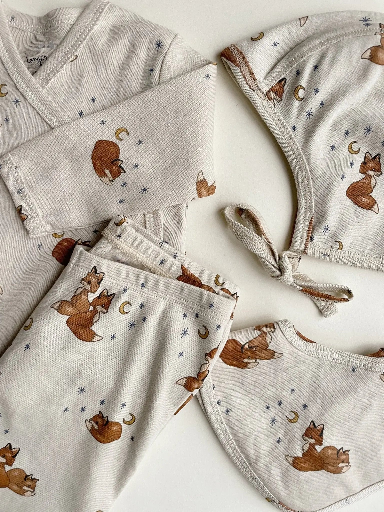 Round Baby Helmet Gots - Foxie  Konges Sløjd   