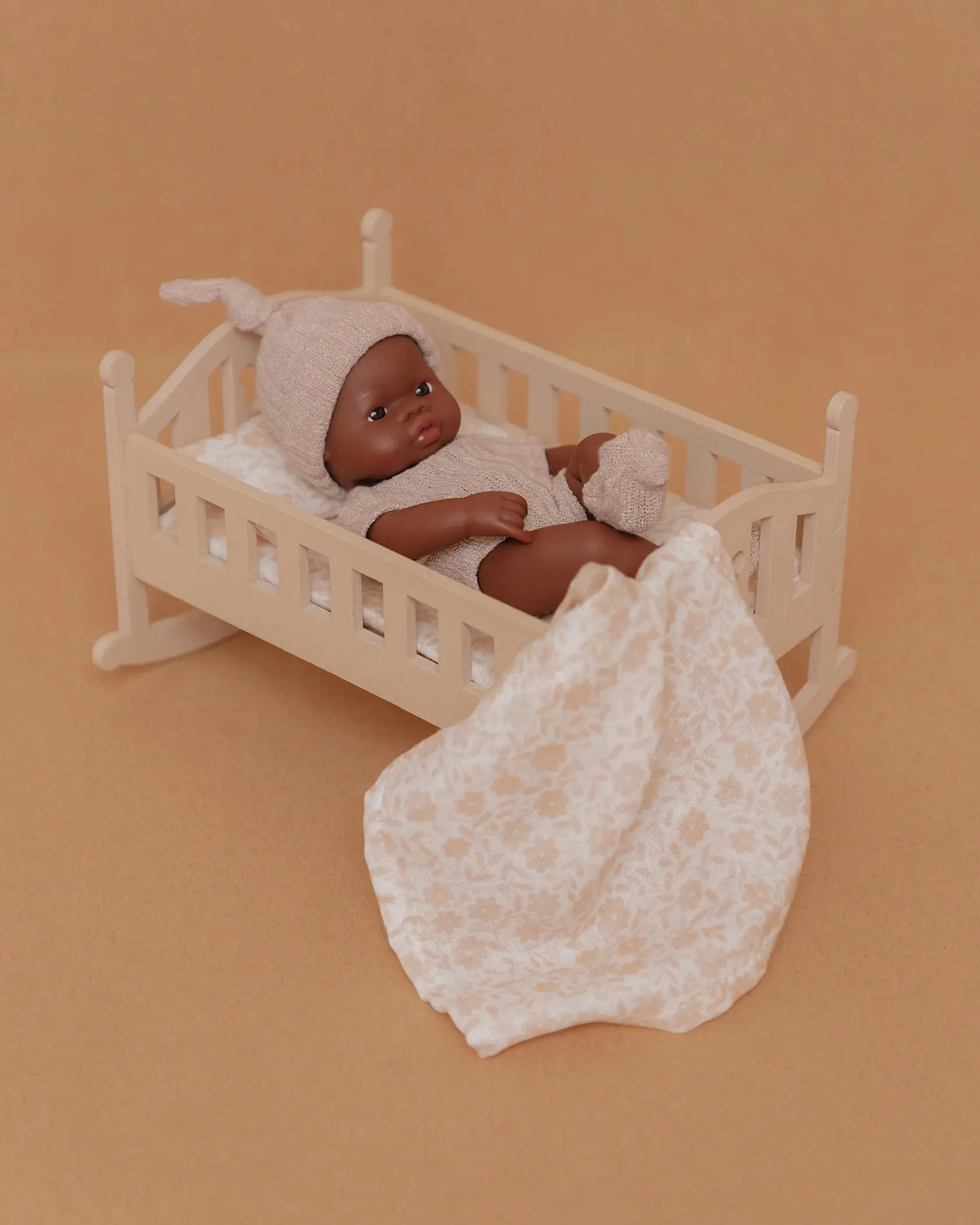 Lupitas Jinny Baby Doll - 20 cm Bouquet Silhouette  Mrs.Ertha   